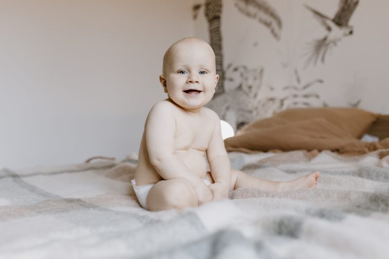 Séance photo bébé à domicile - Photographe en Sarthe, Élise Ligneul Photographie